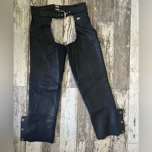 Harley-Davidson Black Leather Motorcycle Chaps Straight Leg, Women’s Medium